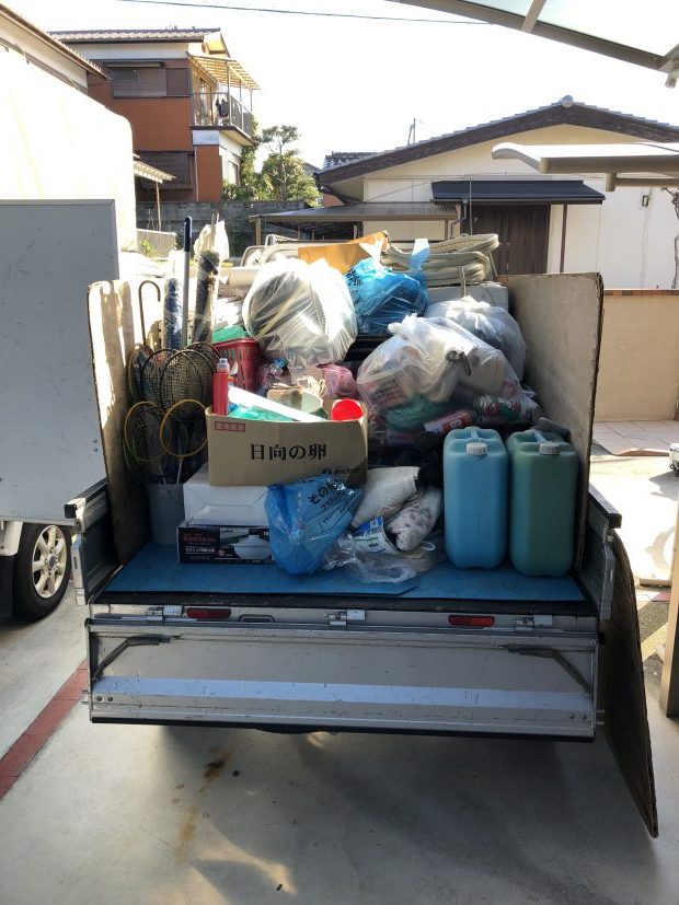 【豊川市】倉庫内の不用品回収☆電化製品から家庭ごみまでまとめて処分できる便利さにお喜びいただけました。
