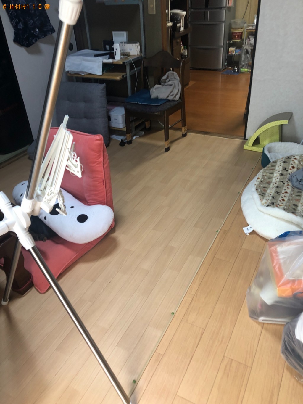 【逗子市】折り畳みベッド、クローゼット、三人掛けソファー等の回収
