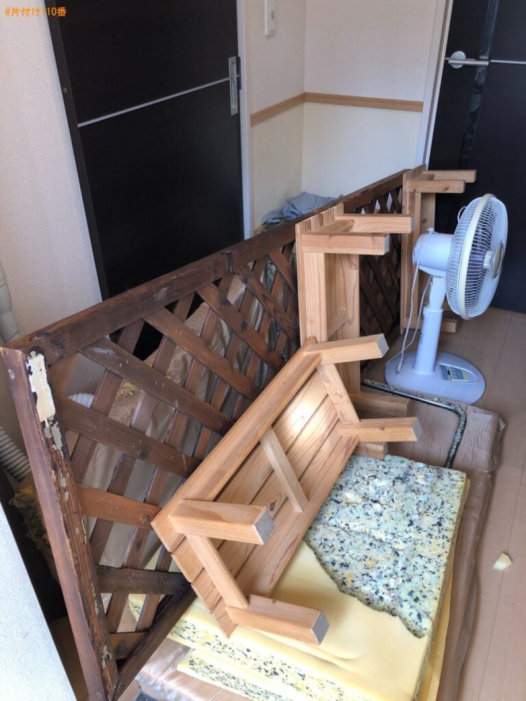 【下関市】二人掛けソファー、掃除機、扇風機、木の台等の回収・処分